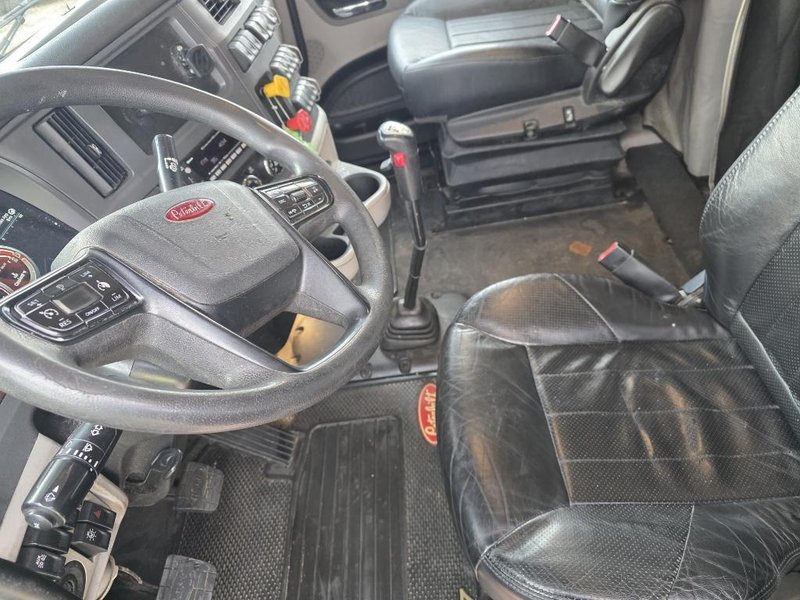 2022 Peterbilt 567 804174