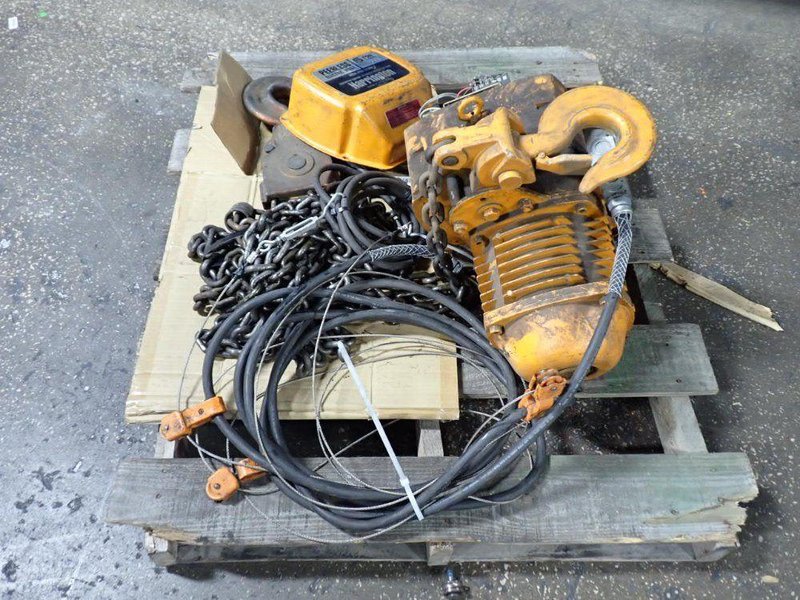 HARRINGTON 5 TON ELECTRIC HOIST  -  ES2-467