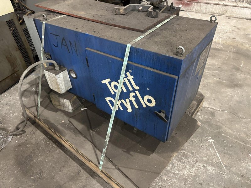 800 CFM X 1.5 HP TORIT MODEL #DMC-MMB DRYFLOW MIST COLLECTOR : YOBRO #24544