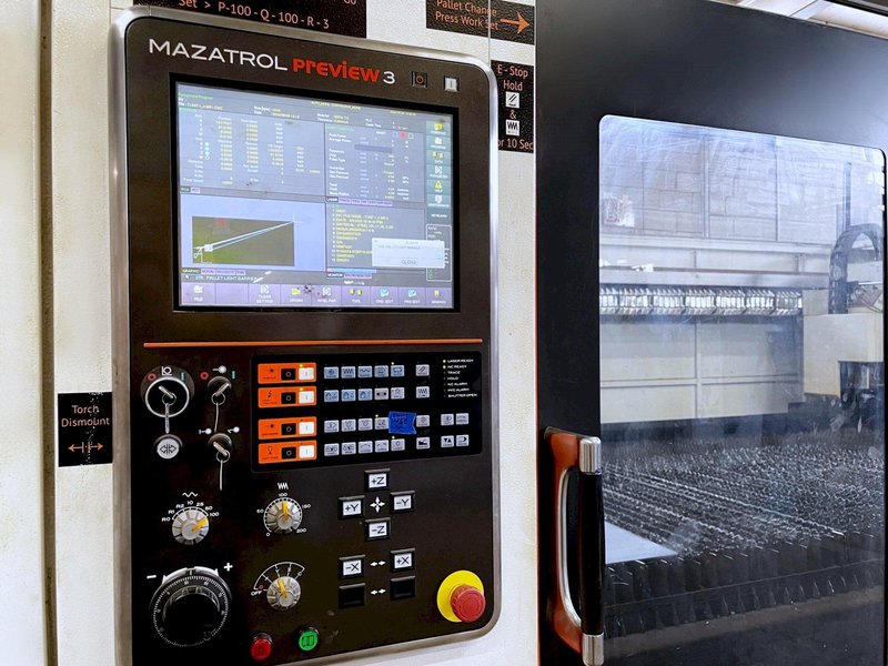Mazak Optiplex Nexus 3015 2.5 KW (2015) CO2 Laser