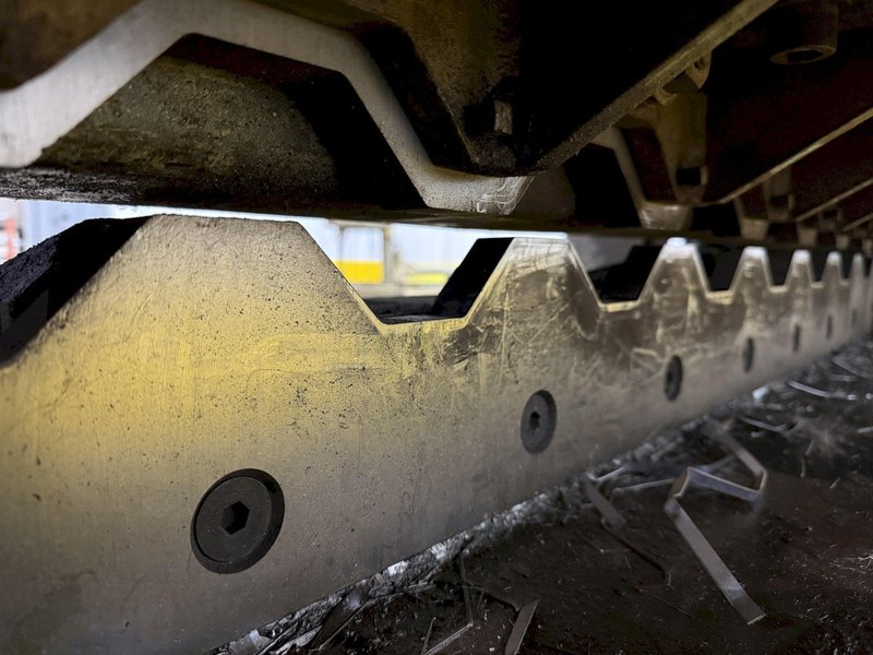 100 TON X 64" WIDE STAMCO MODEL #810-64 CUTOFF PRESS, WITH AIR CLUTCH: YOBRO #24793