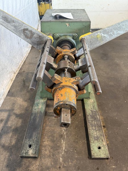 4,000 LB X 18&quot; JACO MODEL 346 UNCOILER. STOCK # 0884325