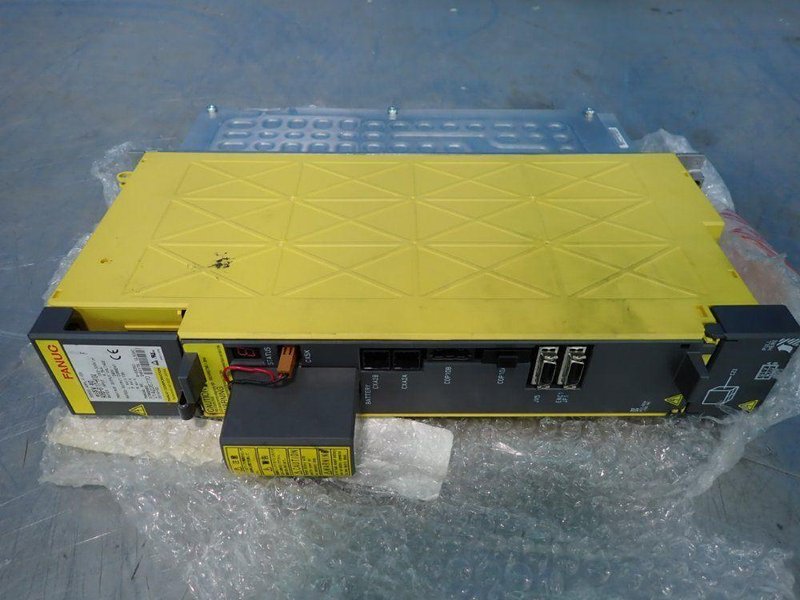 FANUC AMPLIFIER  -  A06B-6117-H104