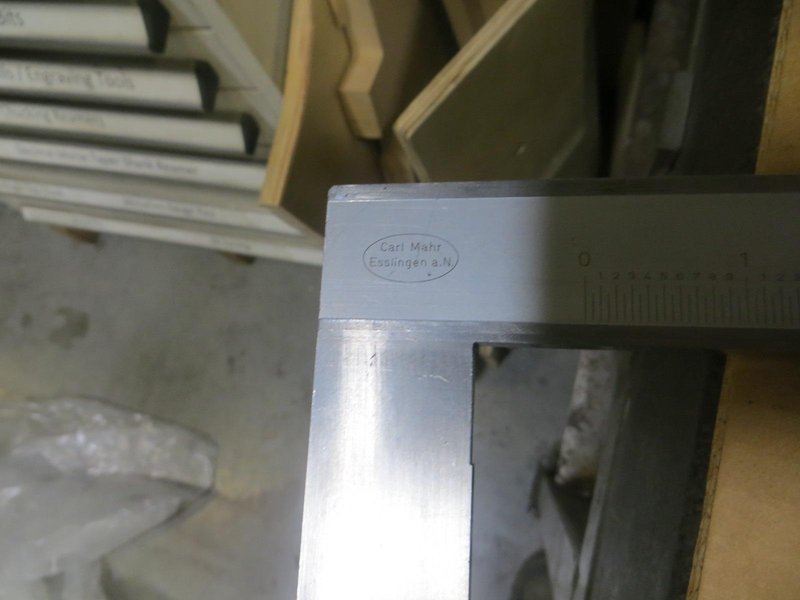 Carl Mahr Dial Caliper- Auction Item