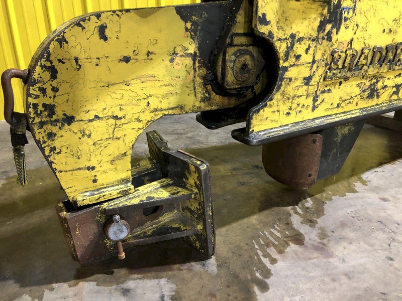 13,000 LB 6.5 TON BRADLEY SINGLE RIM VERTICAL COIL LIFTING TONG SCISSOR TYPE COIL LIFT: STOCK #15817