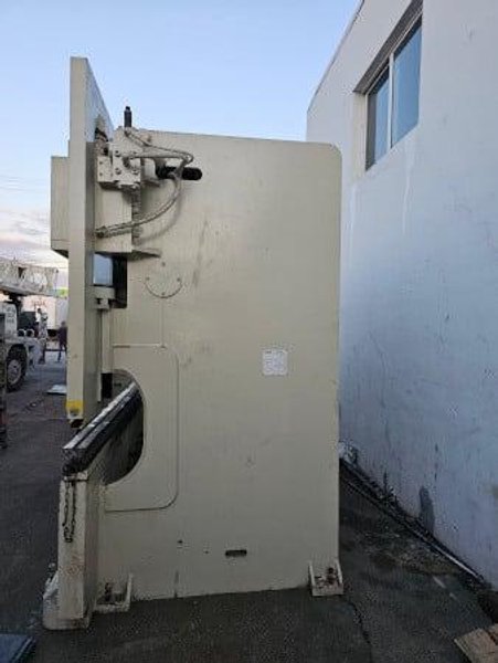 1996 Adira QHD-30040 Hydraulic Press Brake (#5355)