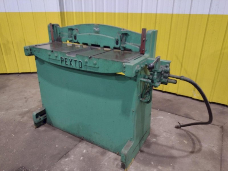 3' X 16 GAUGE PEXTO MODEL #137K PNEUMATIC POWERED SHEAR WITH BACK GAUGE: STOCK #21790