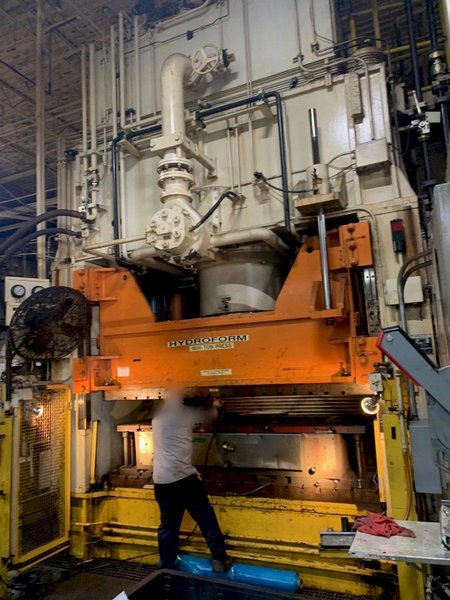 1600 Ton Erie Hydraulic Metal Forming Press, 12" STR, 40" DLO, 120" LR x 72" FB BA,