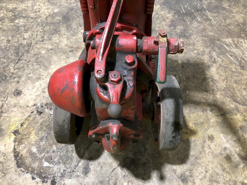 20 TON JOYCE PORTABLE RAILROAD AIR JACK: STOCK #15956