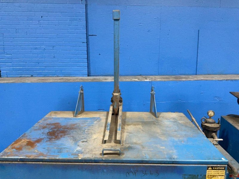 KLEER-FLO 200 GAL PARTS WASHER  -  PW500 AM 500-1612