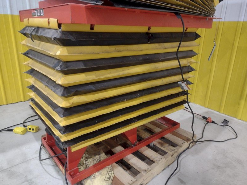 2,000 LB PRESTO PALLET  MODEL #XL36-50 W/ TILT LIFT TABLE: STOCK #20162