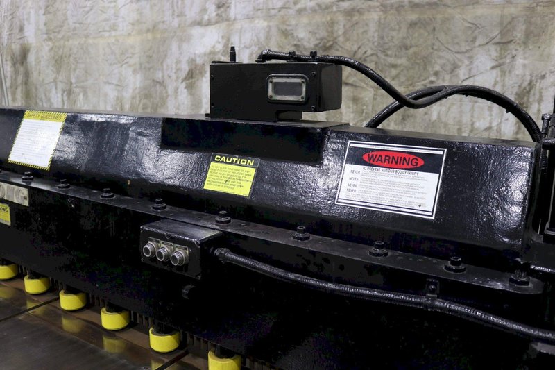 10' X 3/16" WYSONG POWER SQUARING SHEAR: STOCK #73469