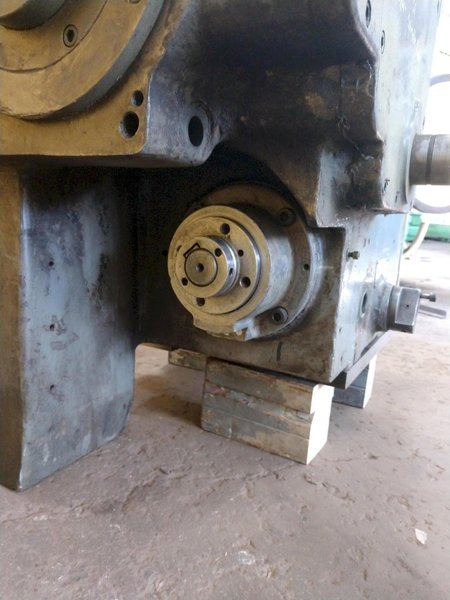 CINCINNATI HORIZONTAL HYPERMATIC MILLING HEAD STOCK: STOCK 13414