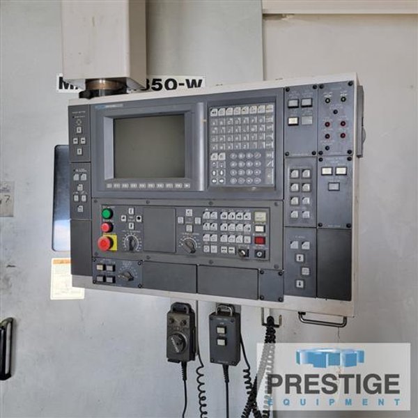 Lathes CNC Three Axis Or More