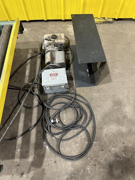 4000 LB X 48" X 40"  ECONO-LIFT MODEL #SL24-40 HYDRAULIC SCISSOR LIFT TABLE WITH ROLLER TOP: STOCK #20950