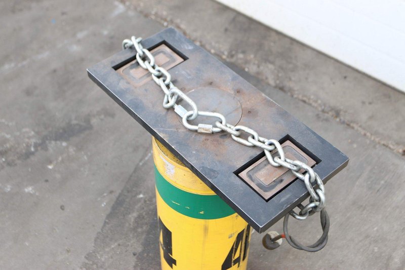 150 TON ENERPAC HYDRAULIC JACK: STOCK 70190