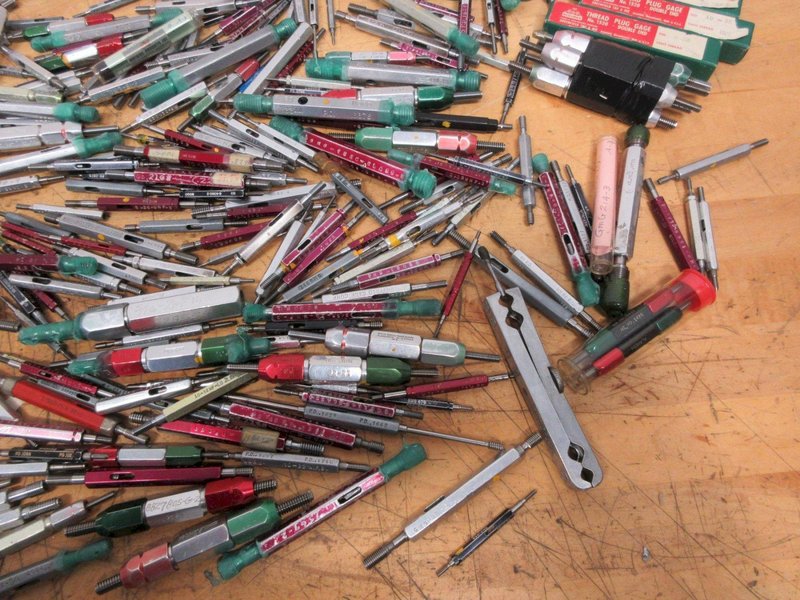 Threaded ID Go/No-Go Gauges, Standard SAE Sizes from 1/72 - 9/16"- Auction Item