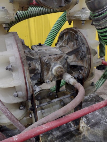 WATER PUMP ON CART: STOCK #20147