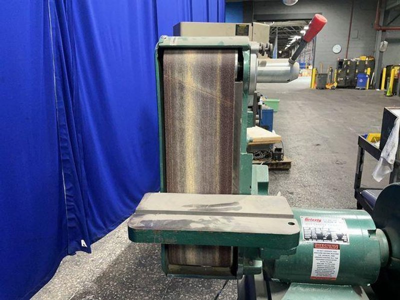GRIZZLY 6” / 12” BELT/DISC SANDER-GRINDER  -  G-1183