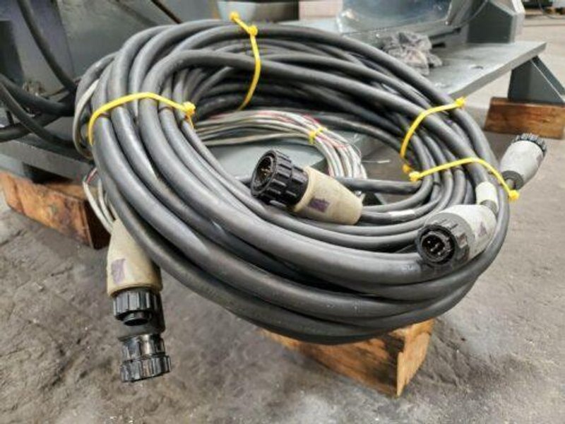 Haas TR-310 P4 4TH &amp; 5TH Axis Trunnion Rotary Table