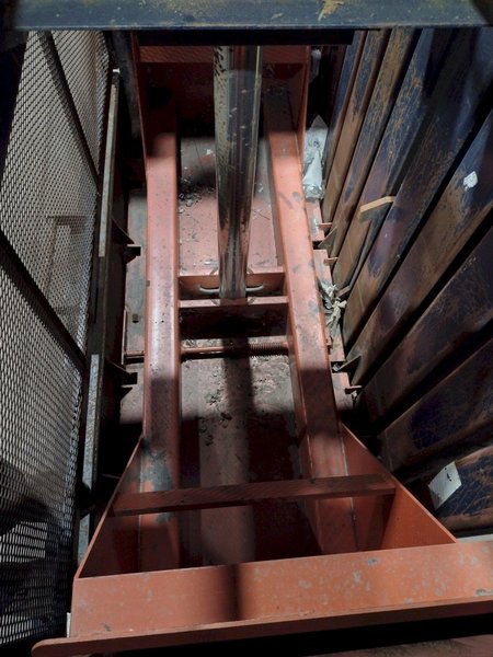 72" X 30" JV MFG CRAM A LOT MODEL #VB-72-B VERTICAL HYDRAULIC CARDBOARD BALER: STOCK #18050