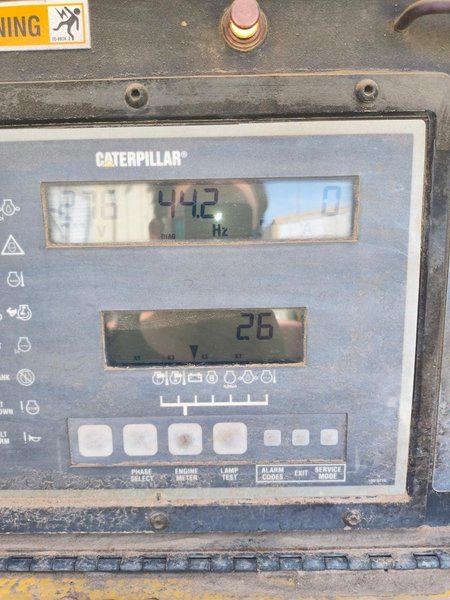 Cat XQ350 400 kVA Mobile Generator, 2001