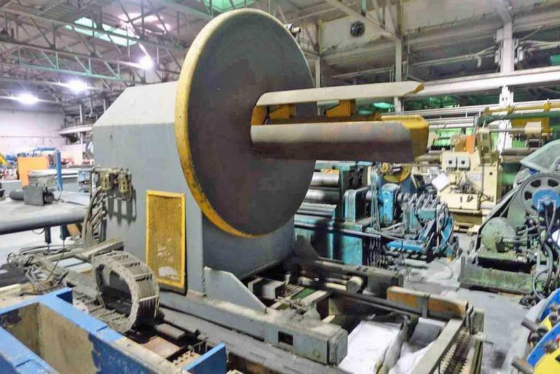 10,000# x 36" Sesco Uncoiler