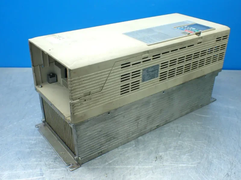 YASKAWA SERVO DRIVE  -  CIMR-ZU4A0034FAA