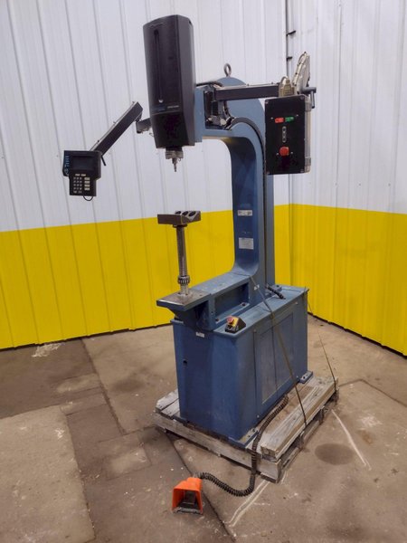 WILSON INSTRUMENTS SERIES B2000 HARDRESS TESTER W/ INSTRON DRO: STOCK #19144