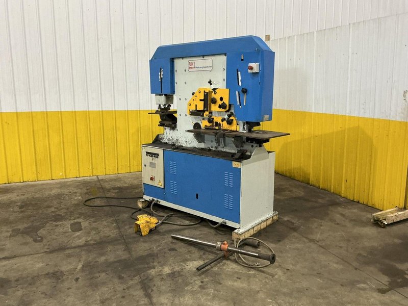 88 TON KNUTH MODEL #HPS 80/150 HYDRUALIC IRONWORKER 2012 : YOBRO #25332