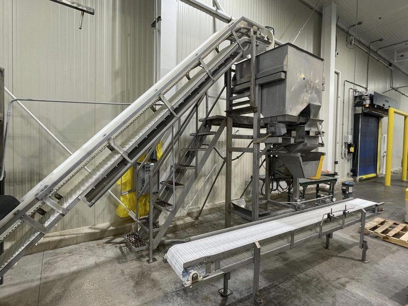 Tri-Berry Bulk Filling System with Tote Dumper and Scale