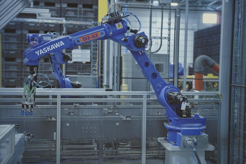 Yaskawa Motoman GP25-12 Robots (6) – YRC1000 Controllers, Mech-Mind 3D Vision, Bin Picking, Integrated Safety Cells, 2022