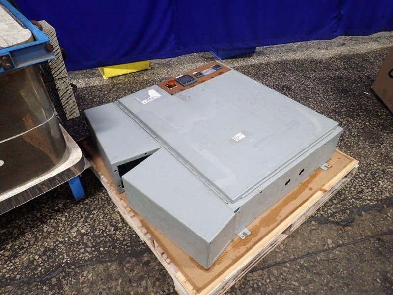 21" X 21" X 18" KILN  -  XB2318-D