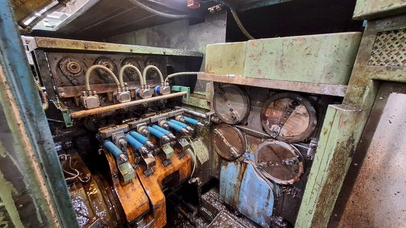 Sakamura Model BP 450 SL 4 Die Long Stroke Progressive Header