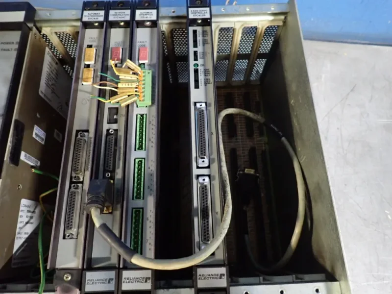 RELIANCE ELECTRIC 10 SLOT RACK CONTROL SYSTEM