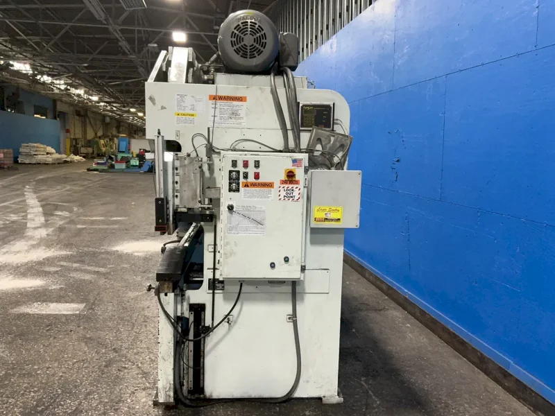 PIRANHA 95 TONS PRESS BRAKE