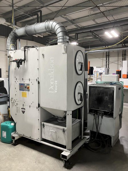 Mikron HSM 500 CNC 3-Axis High Speed VMC, 30K RPM Spindle, HSK-40 Taper,  Trvls: X-19.7&quot;, Y-17.7&quot;, Z-13.8&quot;, ATC-36, Heidenhain iTNC 530, New 2008