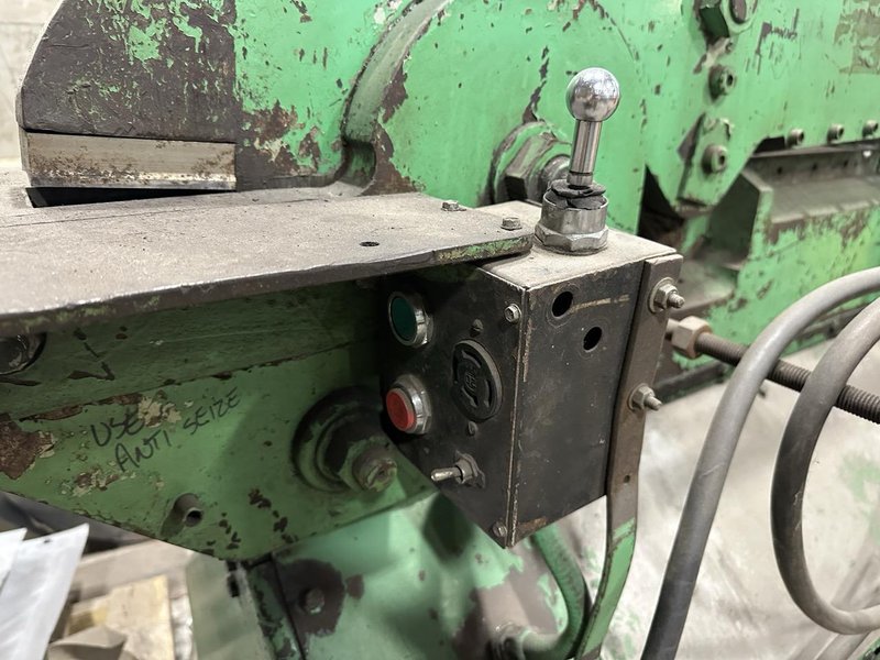 50 Ton Piranha P3-50 Hydraulic Ironworker, 1998 – Tooling