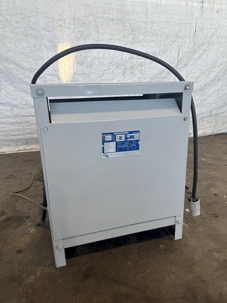 7.5 KVA 480-230Y/133 GS STEP DOWN TRANSFORMER. STOCK # 0845322