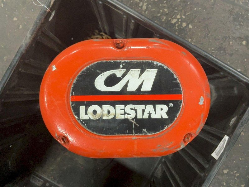 CM 1/2 TON HOIST  -  F