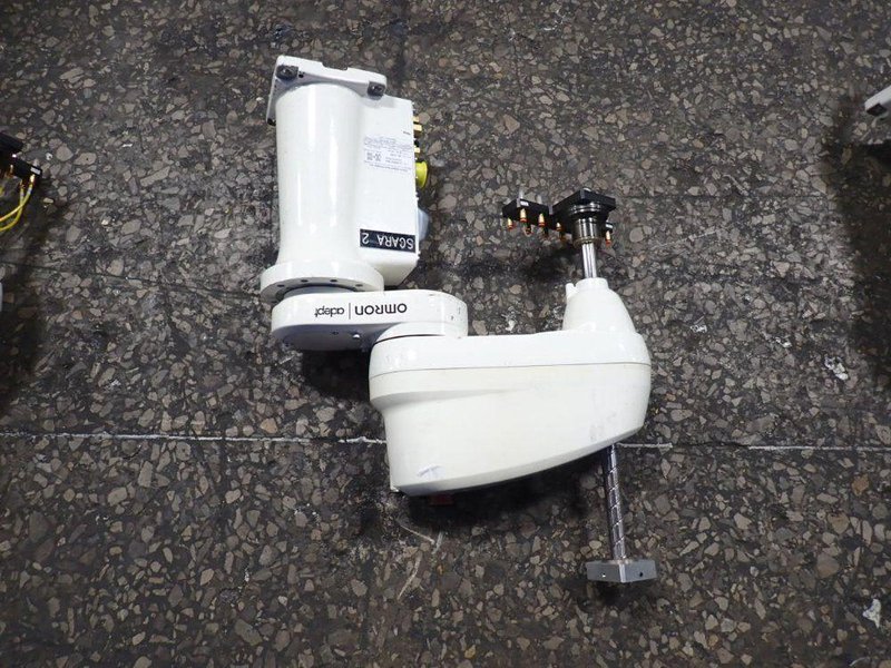 OMRON ADEPT INDUSTRIAL ROBOT   -  COBRA 350