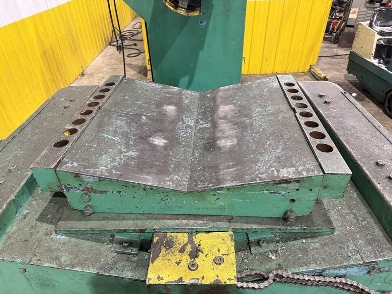 10,000 LBS X 24" X .105" ROWE ENTRY SERVO FEED LINE, COIL CAR, REEL, STRAIGHTENER, INDRAMAT SERVO FEED: YOBRO #24518