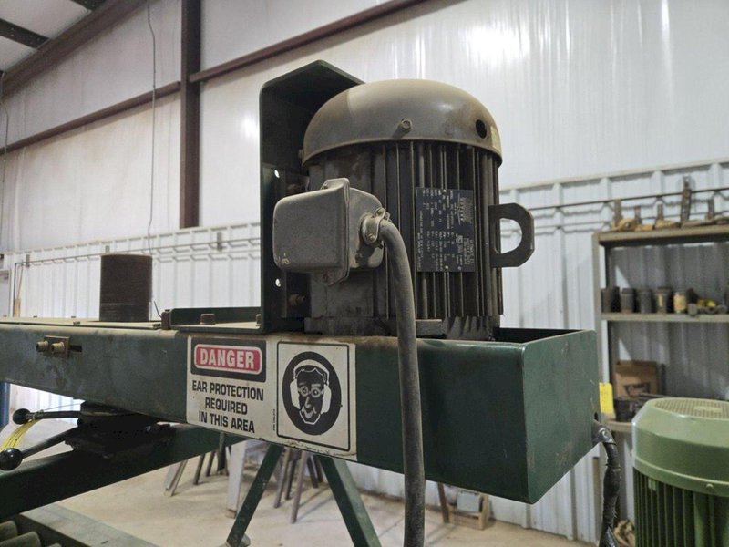 2001 BERCO PT250 TRACK PRESS WITH WTC ELECTRIC IMPACT WRENCH &amp; CONVEYOR: YOBRO #24374