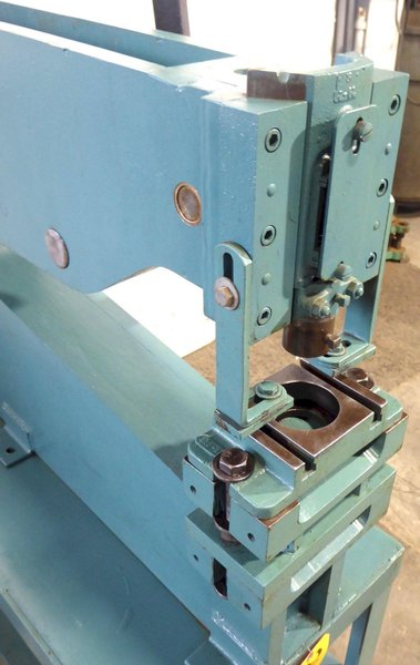 8 Ton Whitney-Jensen Lever Press/Punch , No. 34, 24&quot; Throat