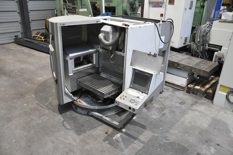 DMG Deckel Maho - DMU 60T X: 630 - Y: 560 - Z: 560 mm