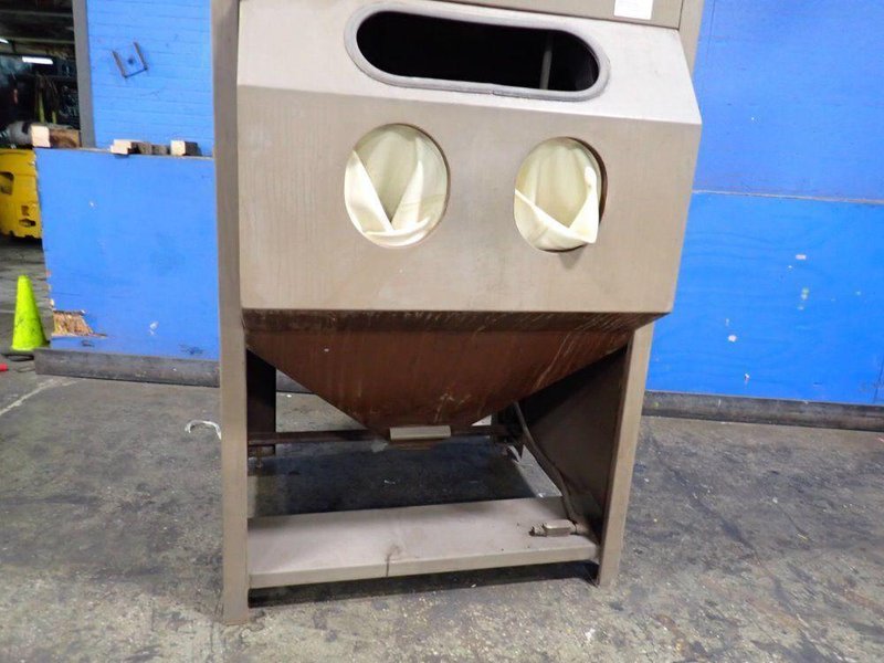 INDUSTRIAL CLEANING MACHINES INC 45" X 47" X 42" BLAST CABINET  -  4800 SUPER HONE