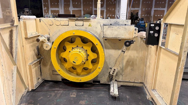 RMG Model 1011-2044-87 Inline Wire Drawing Machine