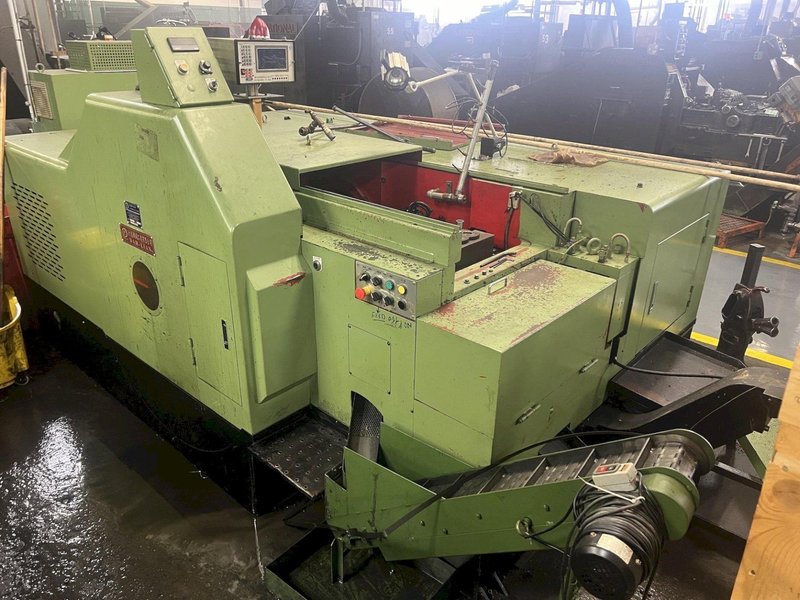 Dah-Lian Model NF 17B-6S Six Die Nut Forming Machine