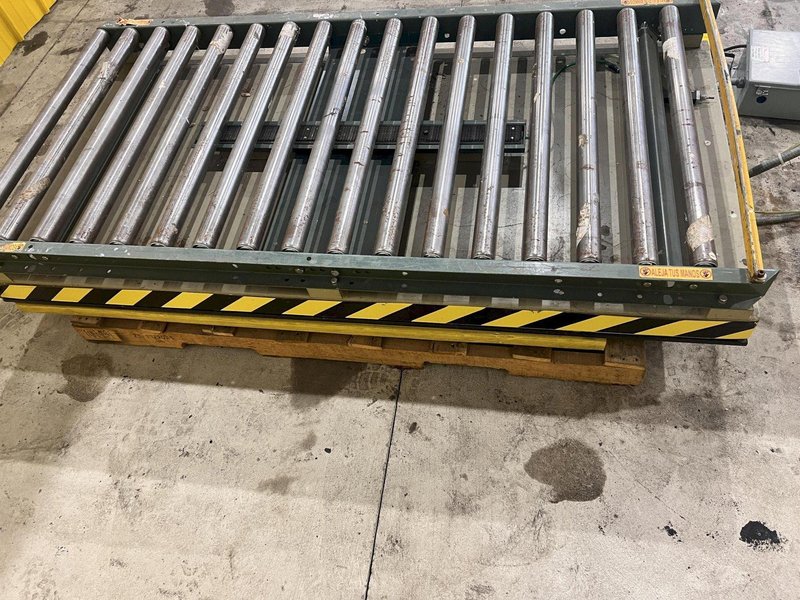 4,000 LB X 72" X 36" SOUTHWORTH MODEL #LS4-36 HYDRALUIC LIFT TABLE WITH ROLLER TOP: STOCK #20906