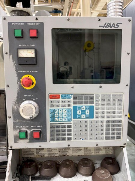 2001 HAAS VF-2B CNC VERTICAL MACHINING CENTER USED